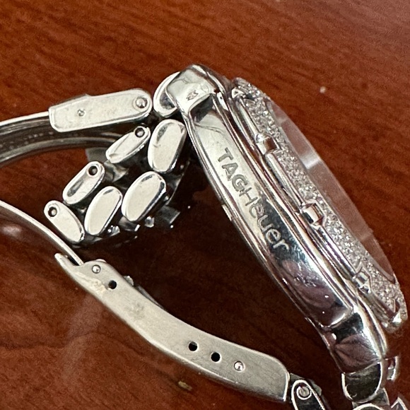 Women’s Tag Formal one with Diamond Bezel - Picture 3 of 7